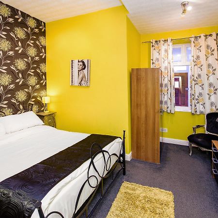 Valley View Apartment Скарбъро Екстериор снимка